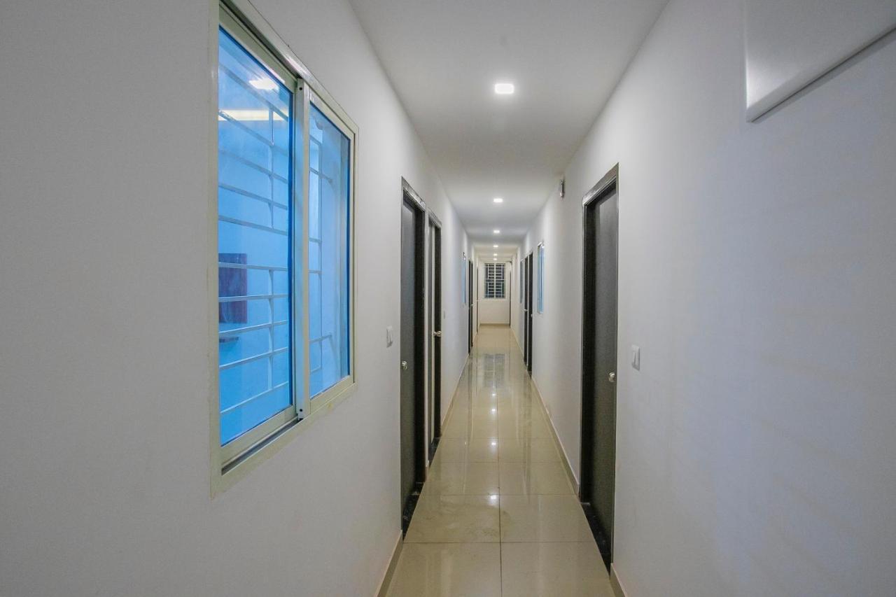 Hotel O Varcity Phi Premium Pavilion ,Above Hdfc Bank ,Near Anjaneya Temple Madiwala, Hosur Main R Bangalore Dış mekan fotoğraf